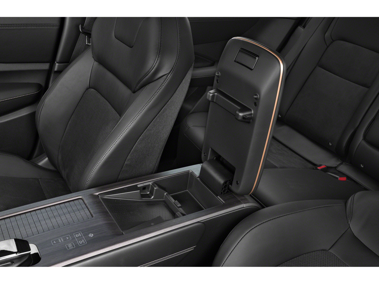 2025 Nissan ARIYA EVOLVE+