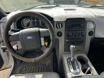 2004 Ford F-150 Base