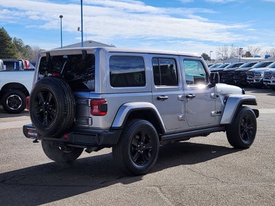 2020 Jeep Wrangler Unlimited Sahara Altitude