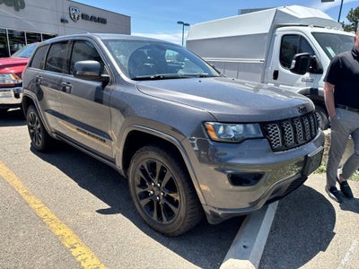 2017 Jeep Grand Cherokee Altitude