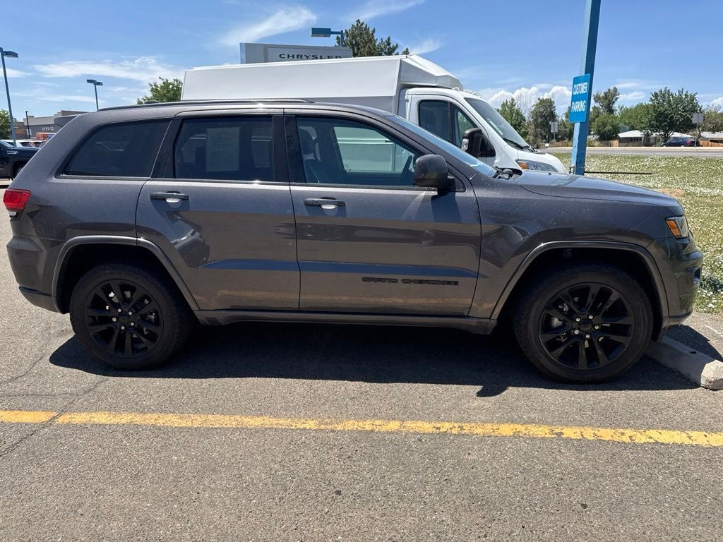 2017 Jeep Grand Cherokee Altitude