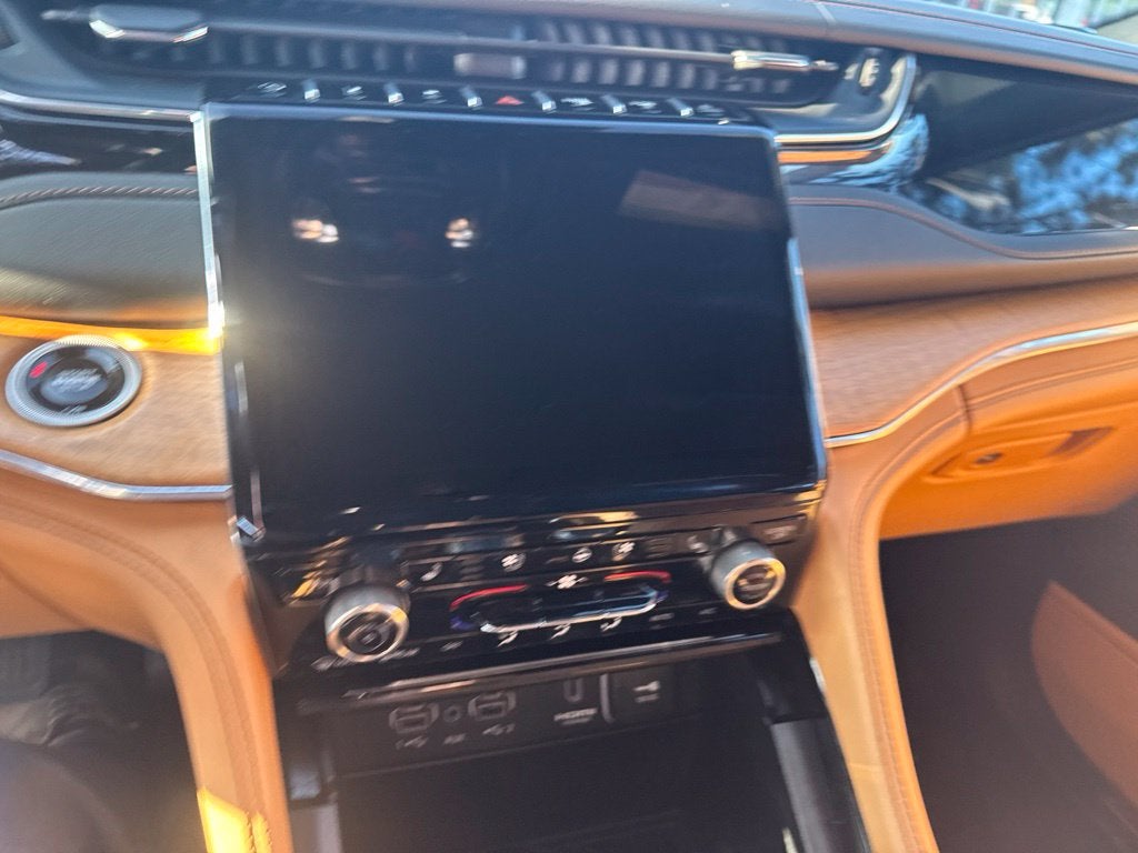 2024 Jeep Grand Cherokee L Summit