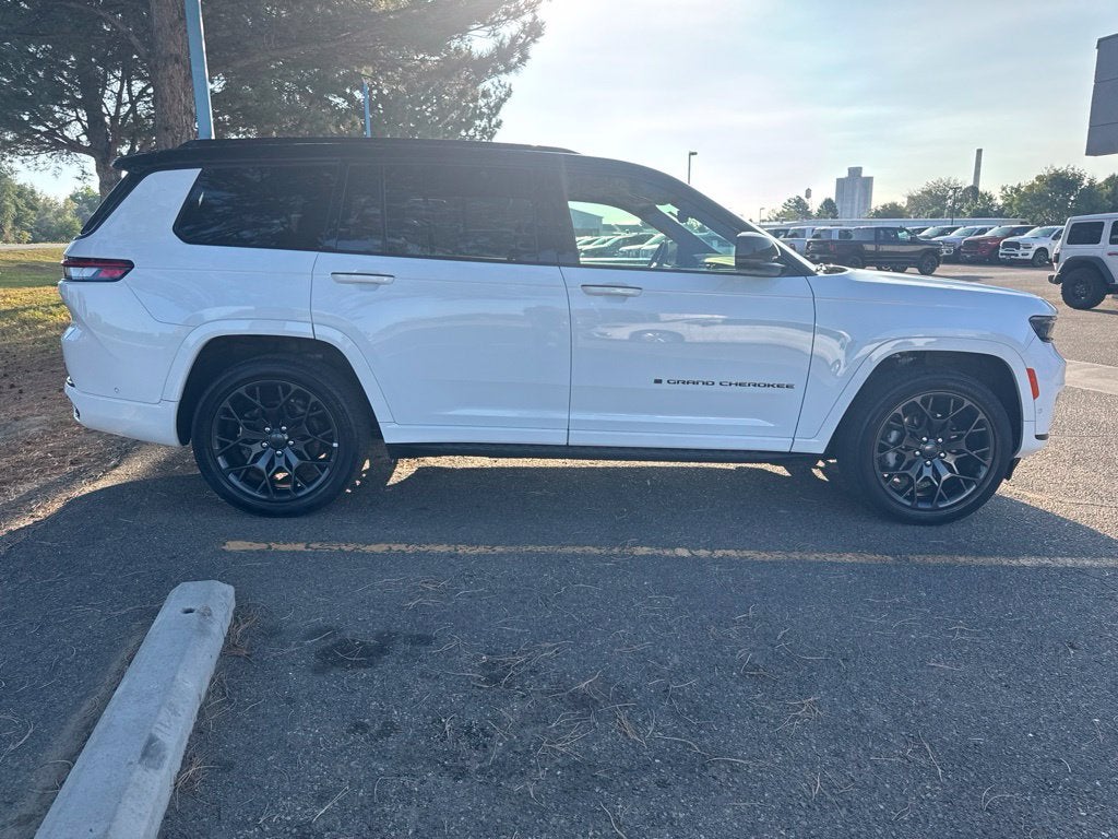 2024 Jeep Grand Cherokee L Summit
