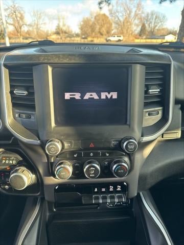 2022 RAM 1500 Big Horn Crew Cab 4x4 5'7' Box