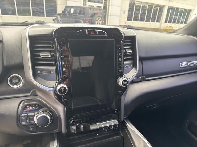 2023 RAM 1500 Big Horn Crew Cab 4x4 5'7' Box