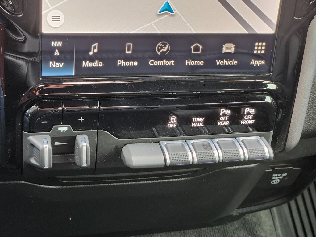 2023 RAM 1500 Laramie Crew Cab 4x4 5'7' Box