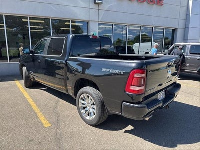 2023 RAM 1500 Laramie Crew Cab 4x4 5'7' Box