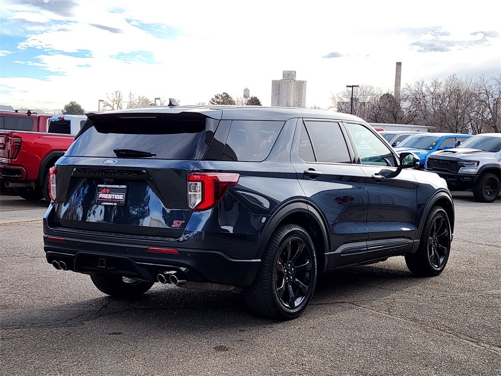 2022 Ford Explorer ST