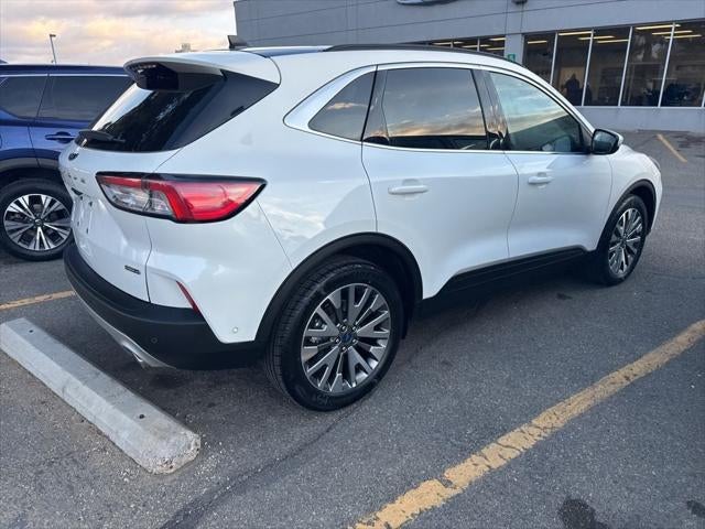 2020 Ford Escape Titanium Hybrid