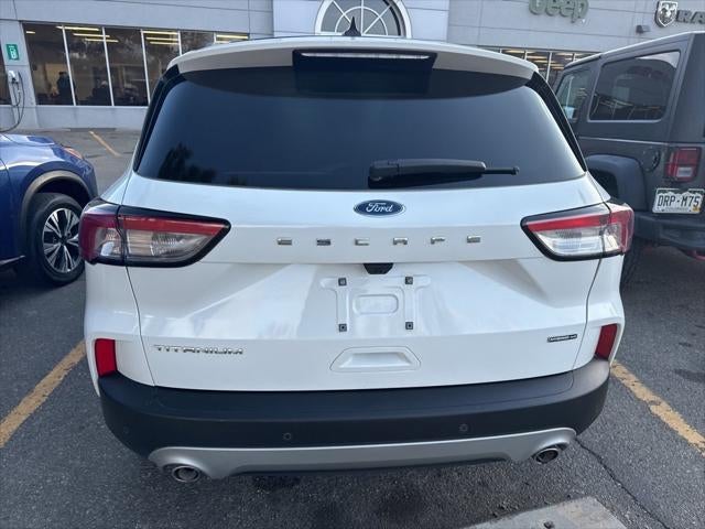 2020 Ford Escape Titanium Hybrid