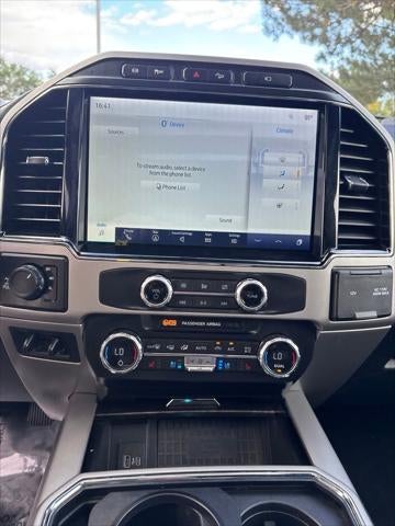 2022 Ford F-350SD Lariat