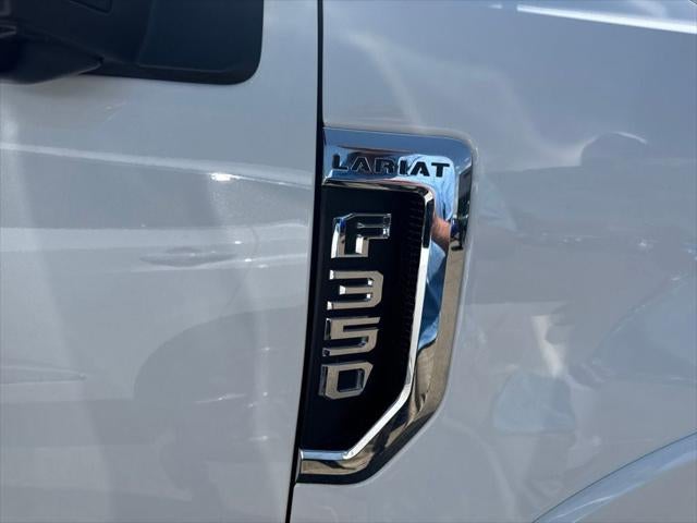 2022 Ford F-350 LARIAT