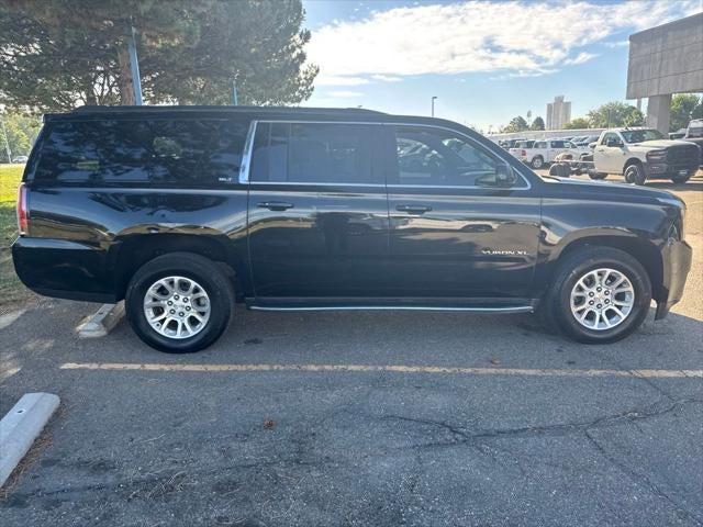 2017 GMC Yukon XL SLT