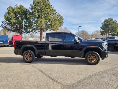 2022 GMC Sierra 2500HD 4WD Crew Cab Standard Bed AT4