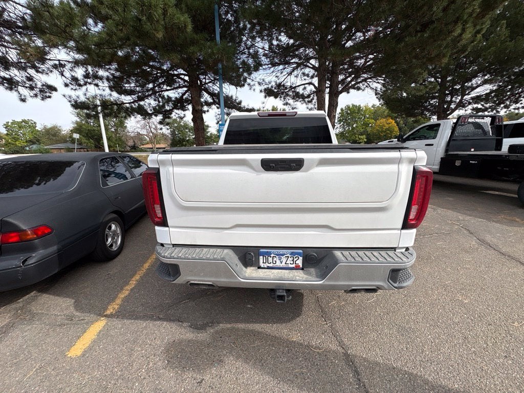 2023 GMC Sierra 1500 SLT