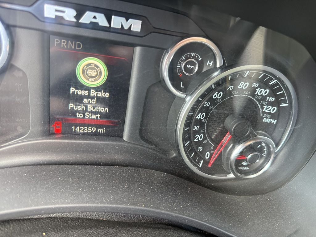 2022 RAM 3500 Tradesman Crew Cab 4x4 8' Box