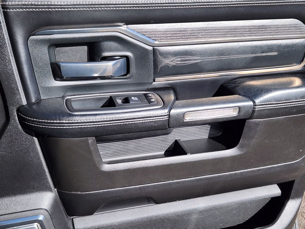 2019 RAM 3500 Limited Crew Cab 4x4 8' Box