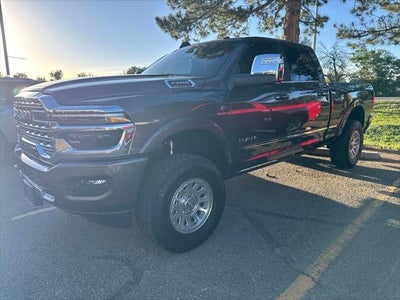 2025 RAM 2500 Limited Crew Cab 4x4 6'4' Box