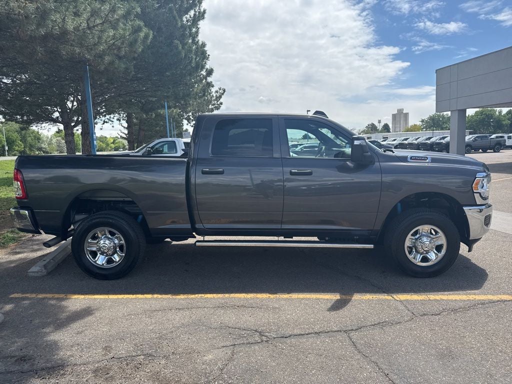 2024 RAM 2500 Tradesman Crew Cab 4x4 6'4' Box