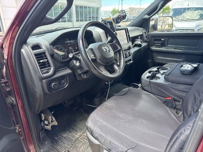2022 RAM 2500 Tradesman Crew Cab 4x4 6'4' Box