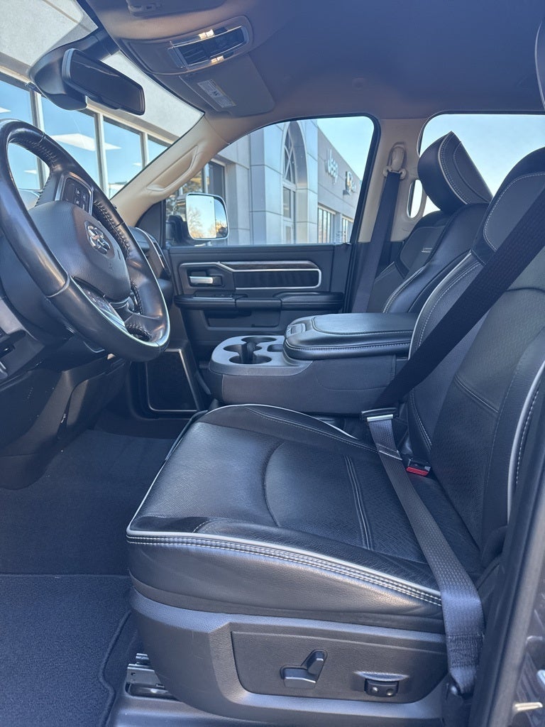 2021 RAM 2500 Laramie Crew Cab 4x4 6'4' Box