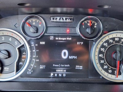 2017 RAM 2500 Laramie Crew Cab 4x4 6'4' Box