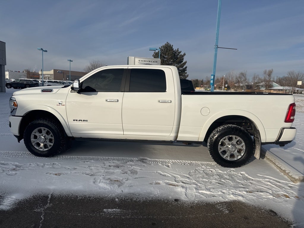 2022 RAM 2500 Laramie Crew Cab 4x4 6'4' Box