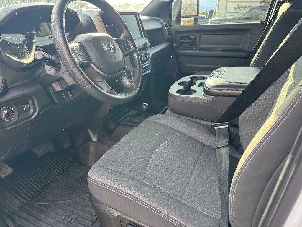 2023 RAM 2500 Tradesman Crew Cab 4x4 8' Box