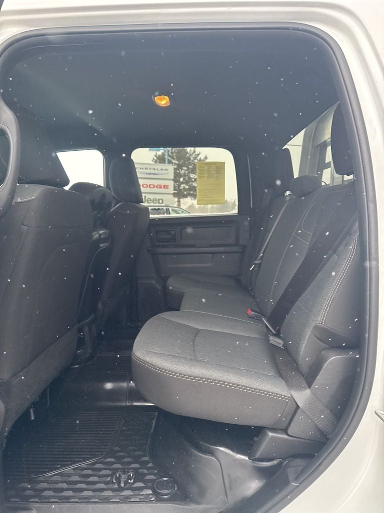 2024 RAM 3500 Chassis Tradesman/SLT/Laramie/Limited