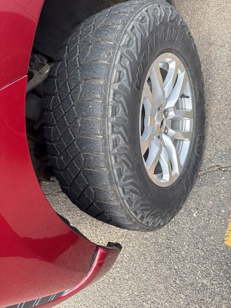 2020 Chevrolet Silverado 1500 4WD Crew Cab Short Bed RST