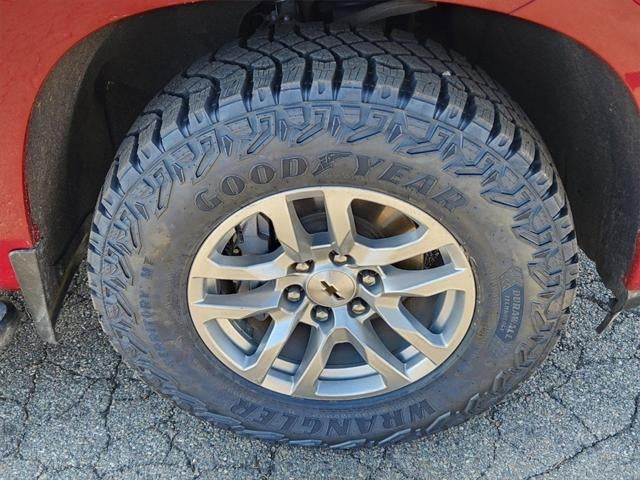 2020 Chevrolet Silverado 1500 4WD Crew Cab Short Bed RST