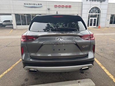 2022 INFINITI QX50 LUXE AWD