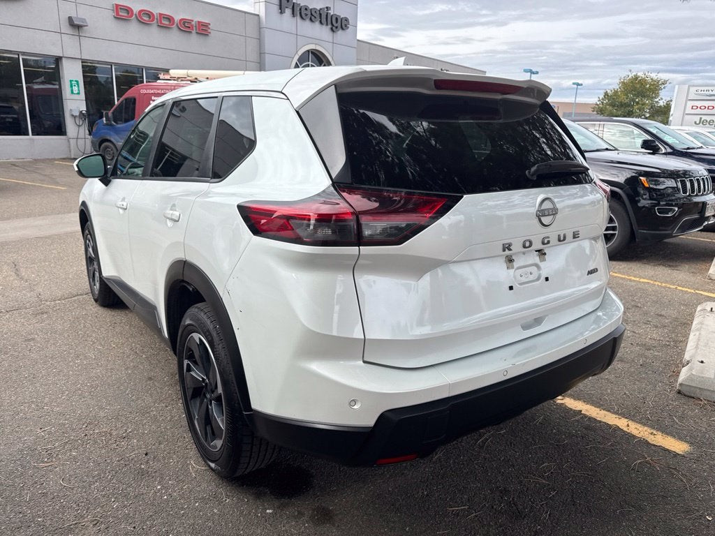 2025 Nissan Rogue SV