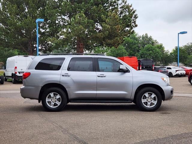 2011 Toyota Sequoia SR5 5.7L