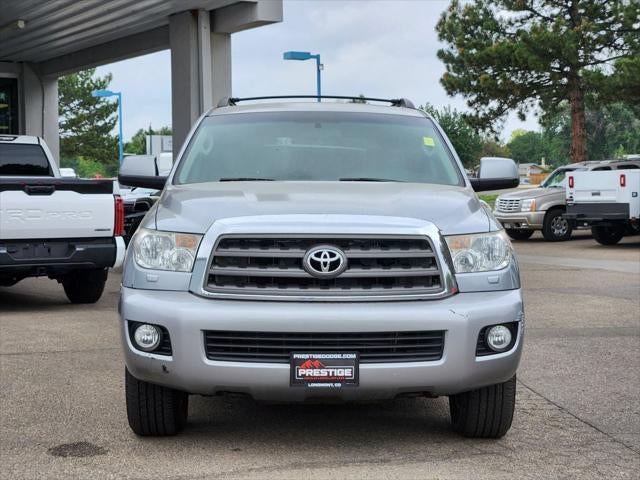 2011 Toyota Sequoia SR5 5.7L