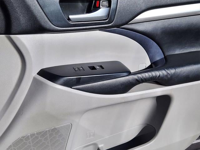 2015 Toyota Highlander XLE V6