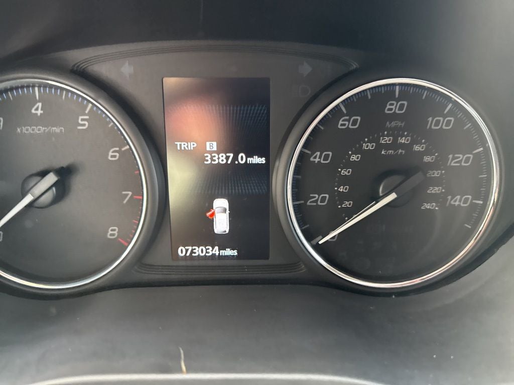 2020 Mitsubishi Outlander Base