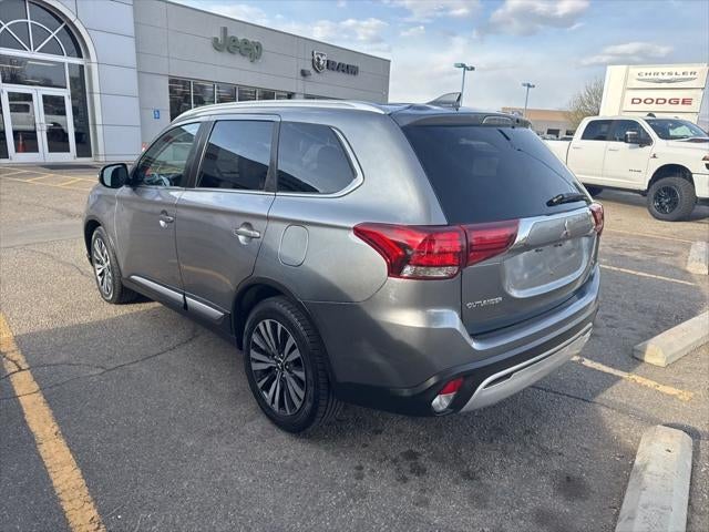 2020 Mitsubishi Outlander Base