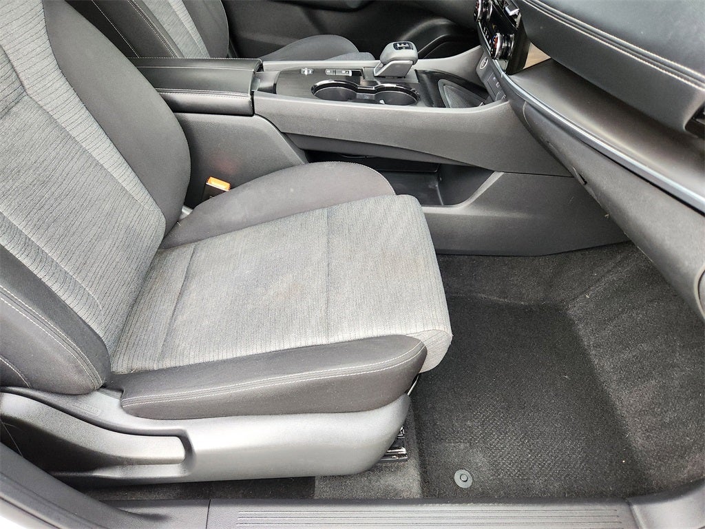 2021 Nissan Rogue SV FWD