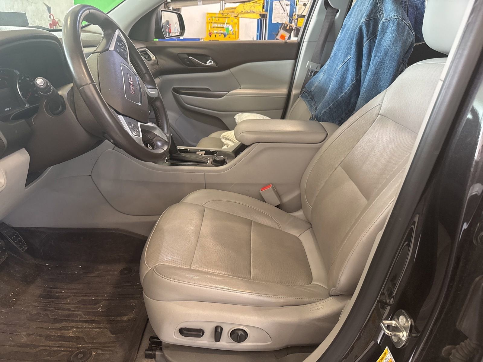 2018 GMC Acadia SLT