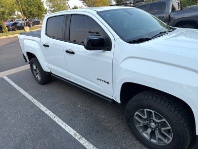 2022 GMC Canyon 4WD AT4 w/Leather