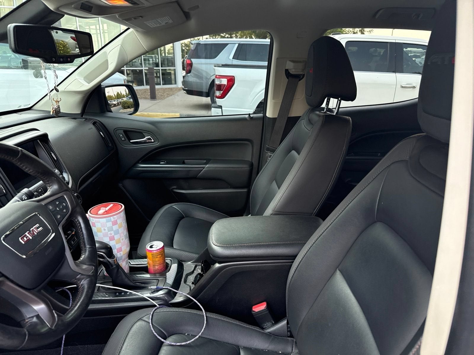 2022 GMC Canyon 4WD AT4 w/Leather