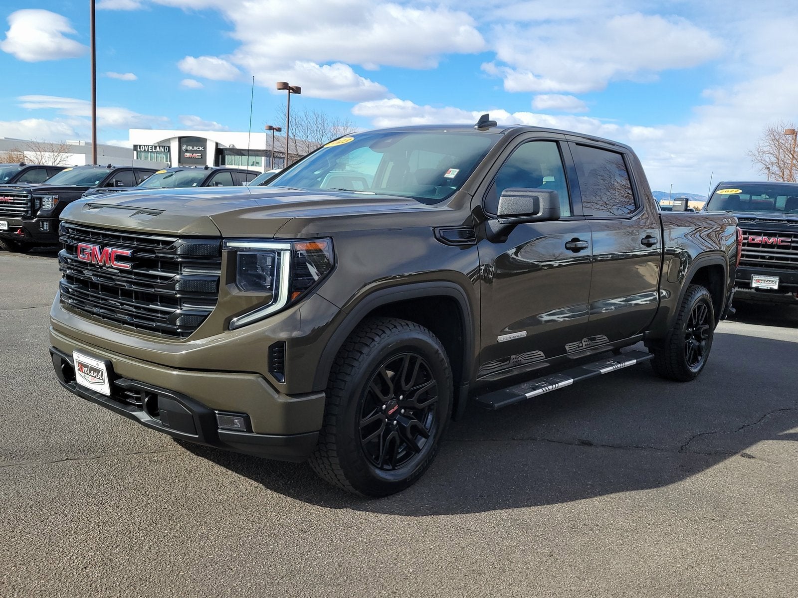 2023 GMC Sierra 1500 Elevation