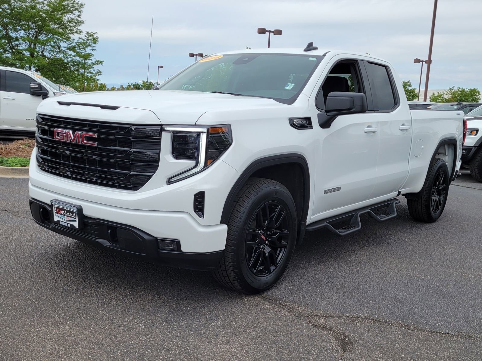 2024 GMC Sierra 1500 Elevation