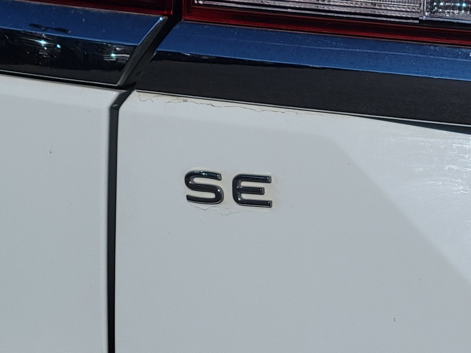 2024 Volkswagen Atlas 2.0T SE