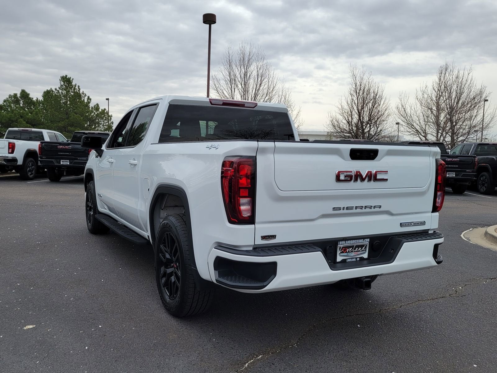 2025 GMC Sierra 1500 Elevation