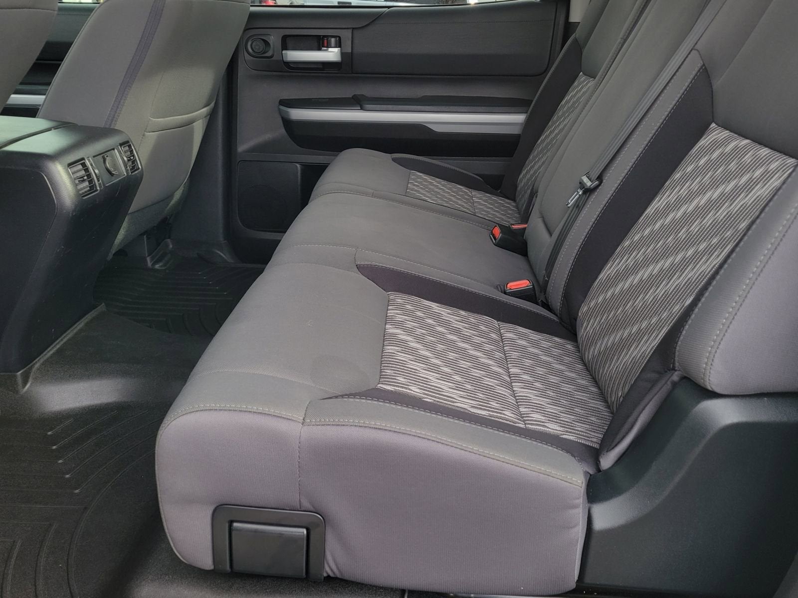 2020 Toyota Tundra 4WD SR5