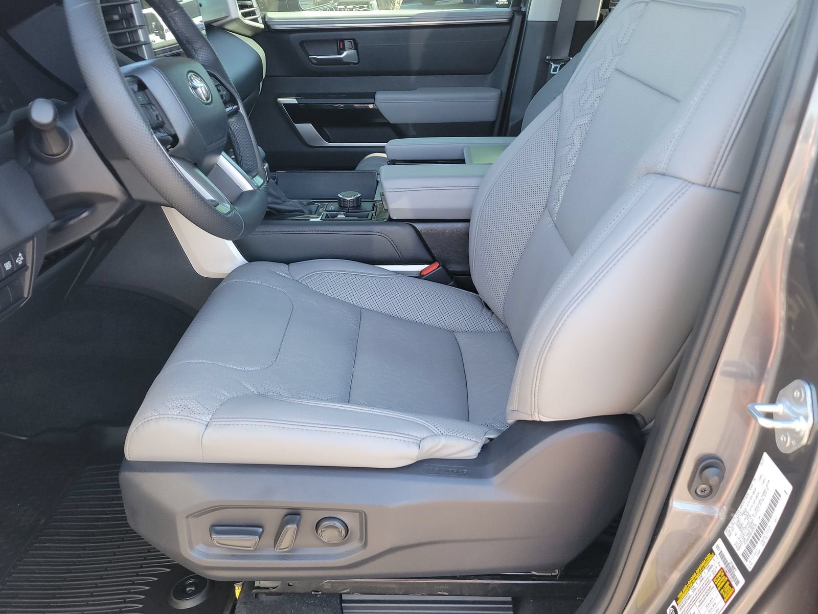 2024 Toyota Sequoia SR5