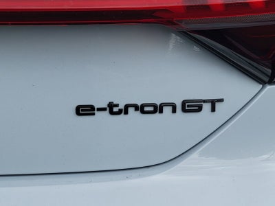 2022 Audi RS e-tron GT Base