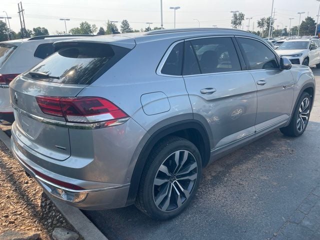 2022 Volkswagen Atlas Cross Sport 3.6L V6 SEL Premium R-Line